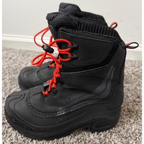 Columbia Bugaboot waterproof boots youth size 2 - Picture 2 of 8